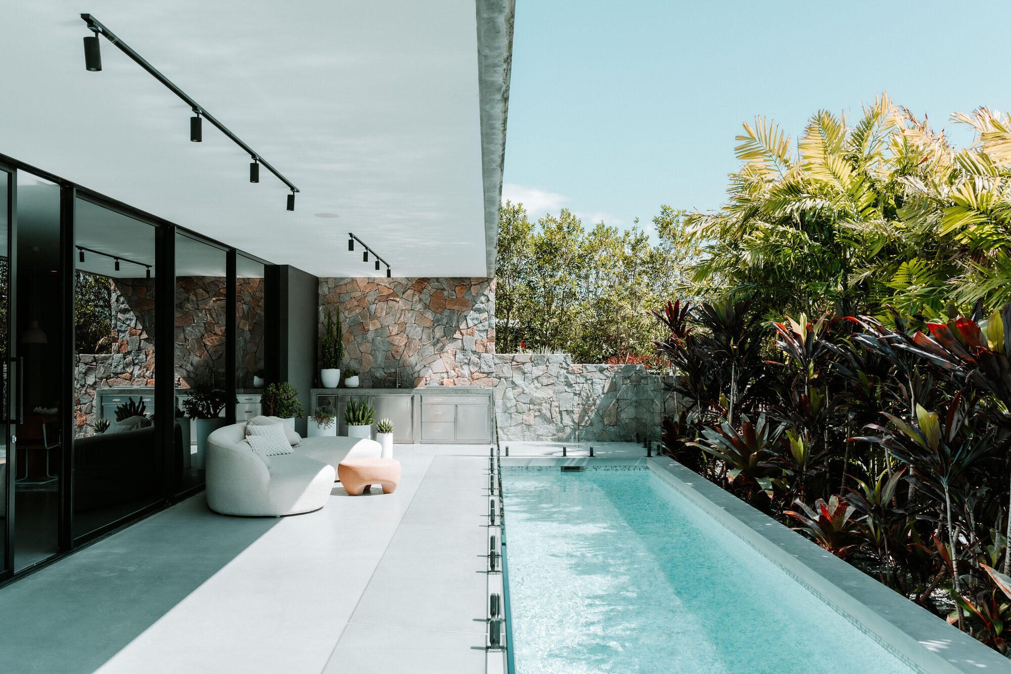 Pool & Wellness — Poolside, Mana Beach House